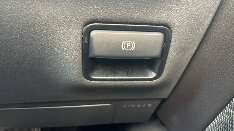 Mercedes-Benz GLA 180 Urban Edition 5dr Auto Petrol Hatchback